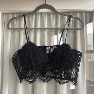 Zara bralette top size large